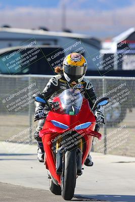 media/Jan-13-2025-Ducati Revs (Mon) [[8d64cb47d9]]/2-A Group/Session 3 (Pregrid)/